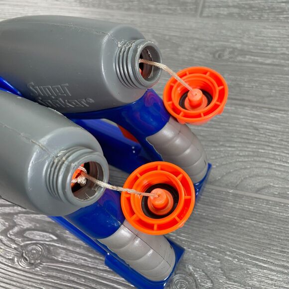 2001 Hasbro Larami Super Soaker Max D 3000 Blue Orange Water Gun Set of Two - Picture 4 of 11